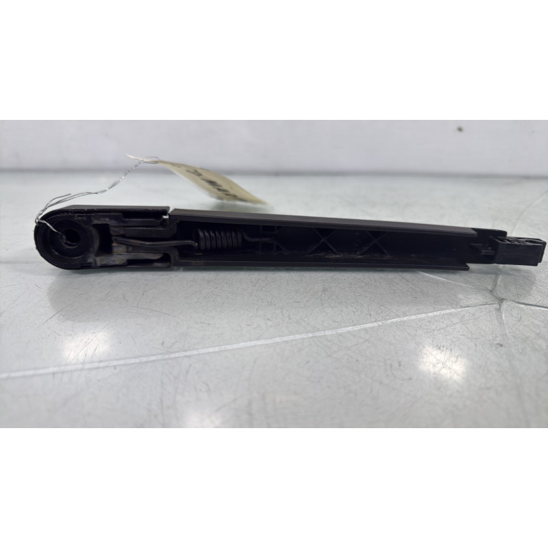 Bras essuie glace arriere OPEL ASTRA J Photo n°2