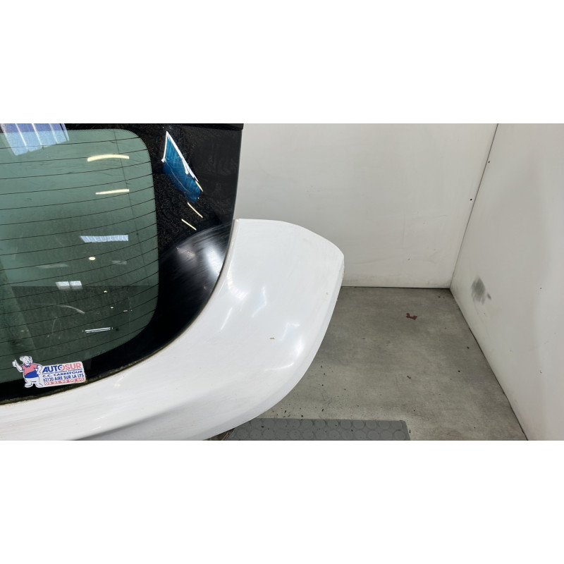 Malle/Hayon arriere OPEL ASTRA J Photo n°4