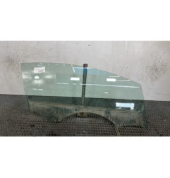 Vitre avant droit OPEL ASTRA J Photo n°1
