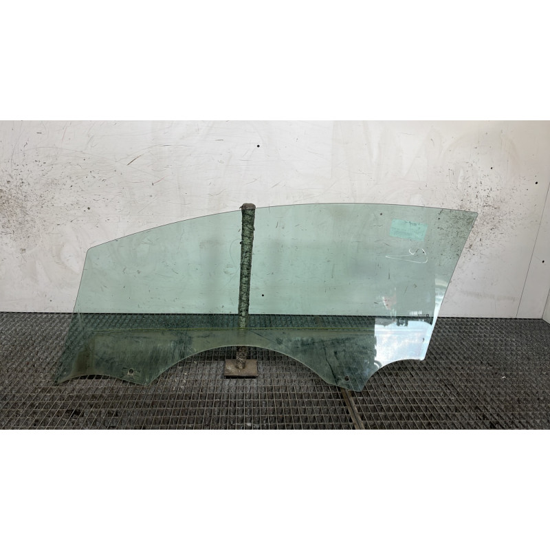 Vitre avant droit OPEL ASTRA J Photo n°4