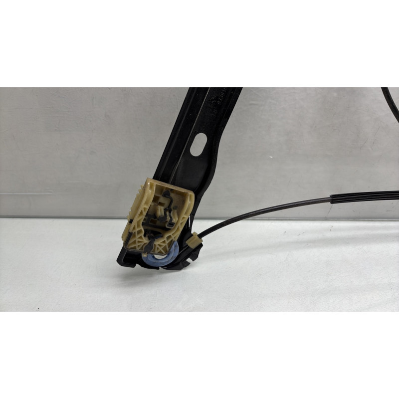 Leve vitre electrique avant gauche OPEL ASTRA J Photo n°3
