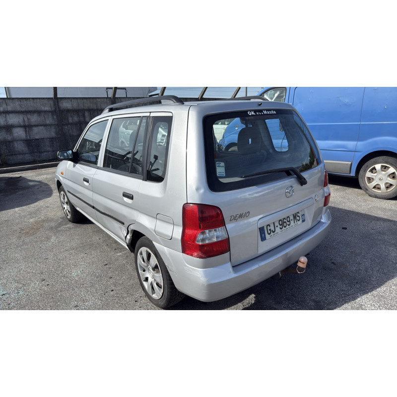 Retroviseur gauche MAZDA DEMIO Photo n°19