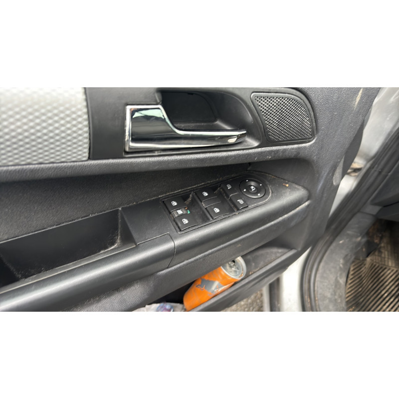 Alternateur OPEL ZAFIRA B Photo n°14