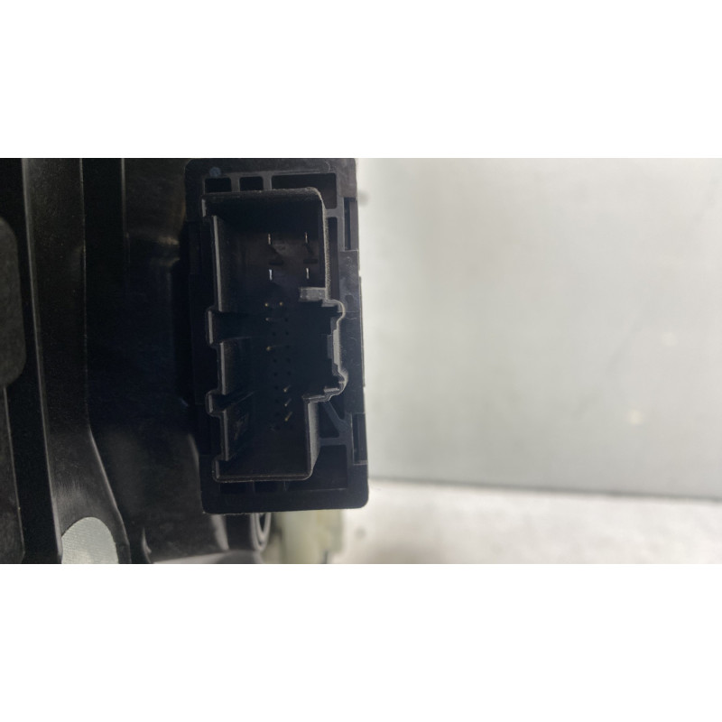 Leve vitre electrique arriere droit FORD PUMA 2 Photo n°5