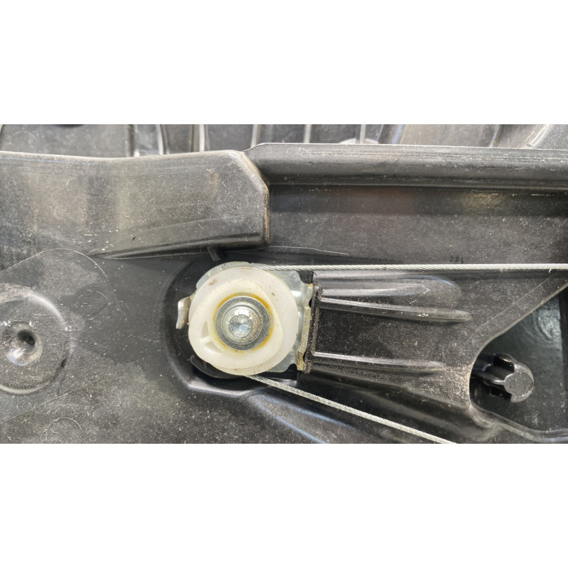 Leve vitre electrique arriere droit FORD PUMA 2 Photo n°8
