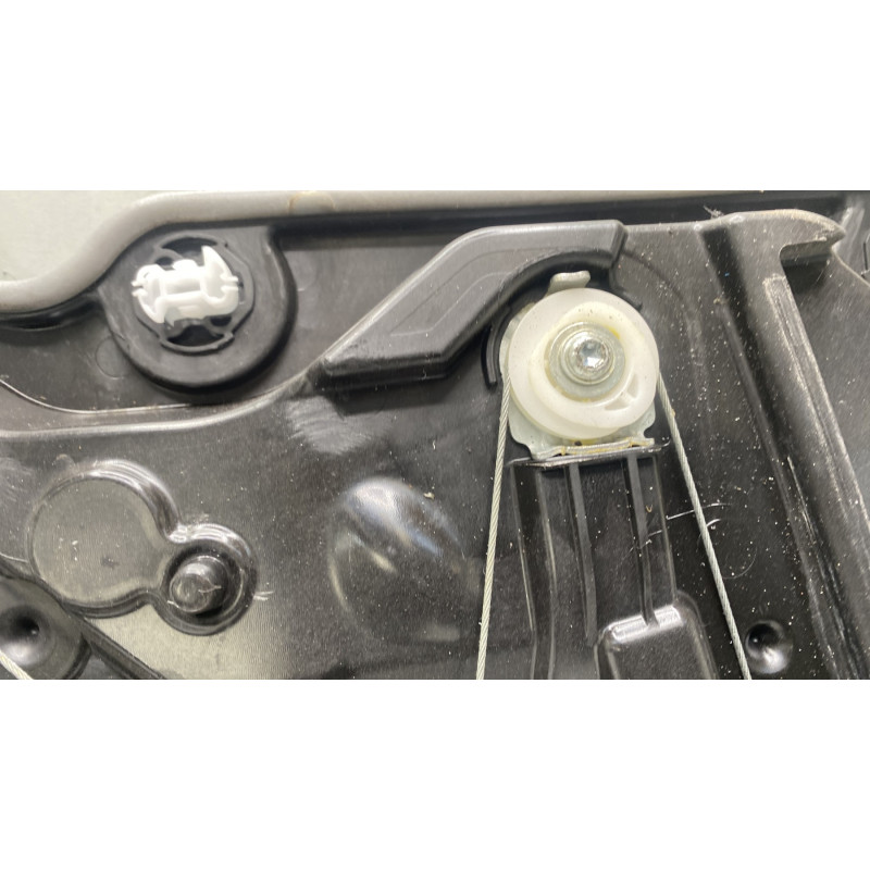 Leve vitre electrique avant droit FORD PUMA 2 Photo n°10