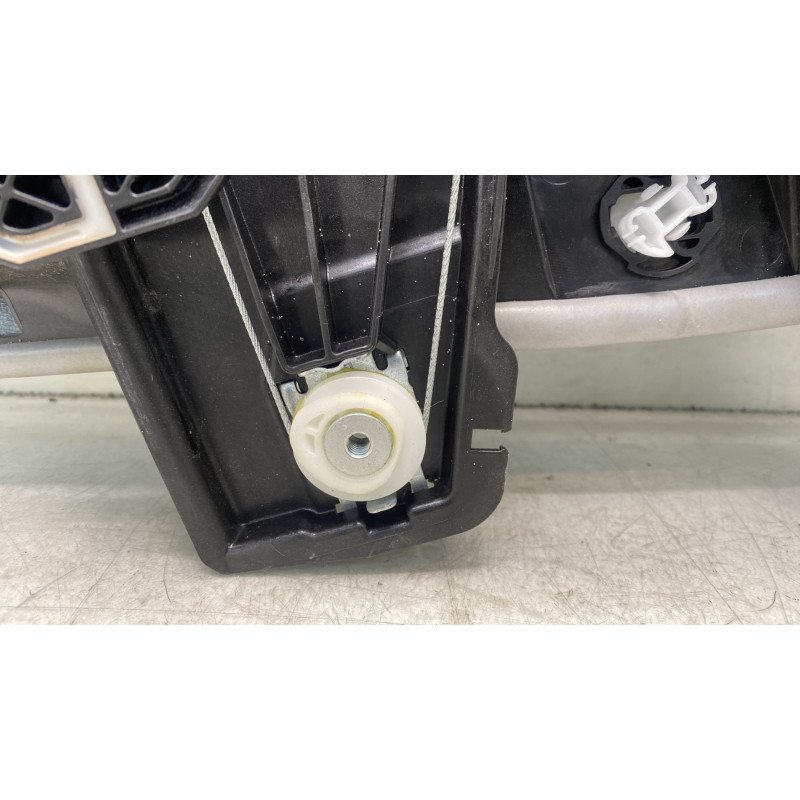 Leve vitre electrique avant droit FORD PUMA 2 Photo n°13