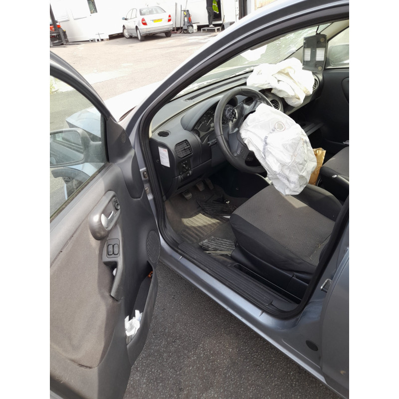 Calculateur moteur OPEL CORSA C Photo n°15