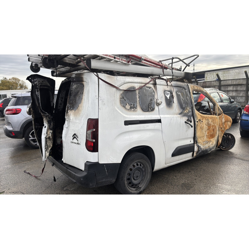 Trappe d'essence CITROEN BERLINGO 3 Photo n°16