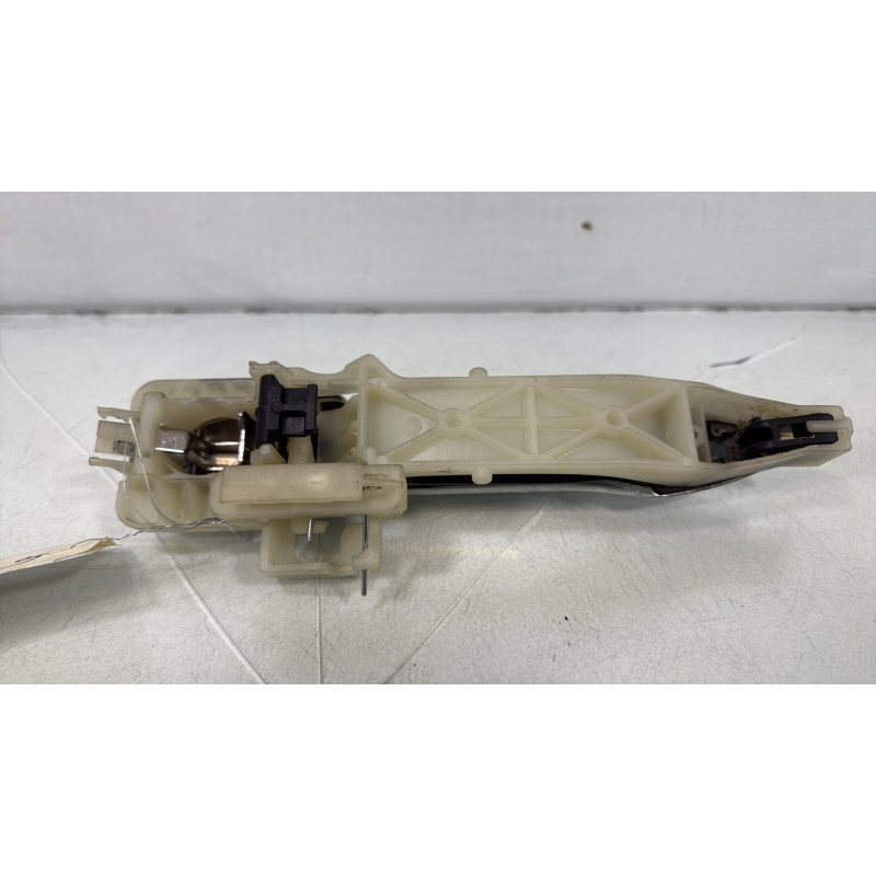 Poignee porte arriere gauche HYUNDAI IX 35 Photo n°3