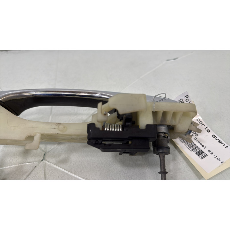 Poignee porte avant gauche HYUNDAI IX 35 Photo n°4