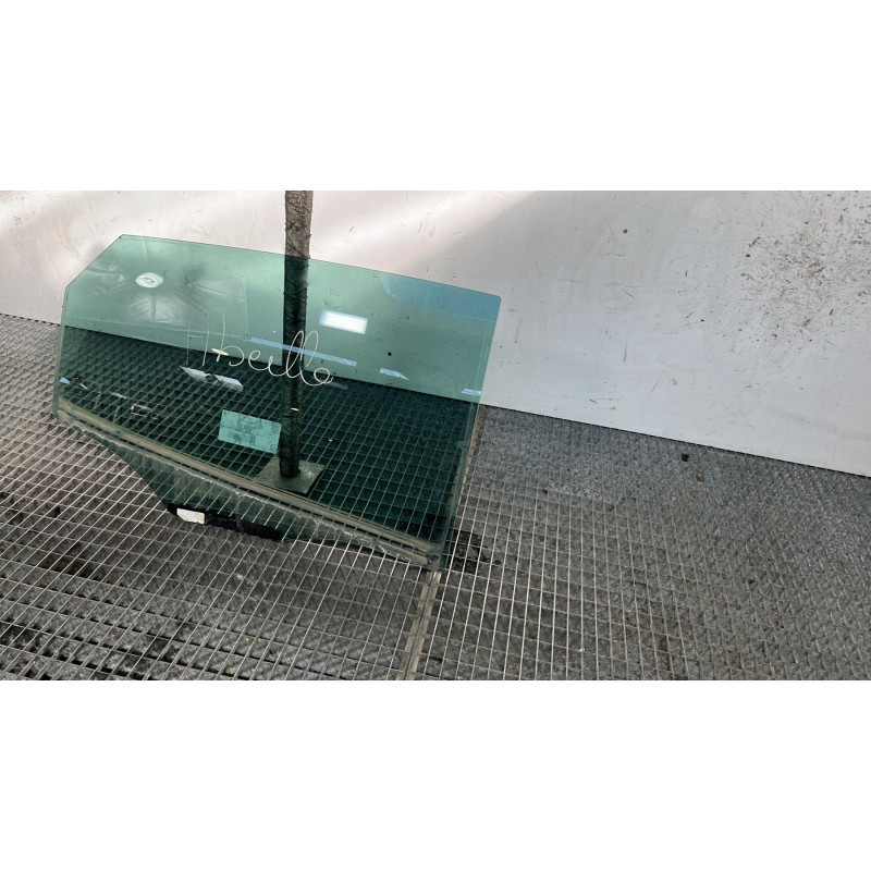 Vitre arriere droit HYUNDAI IX 35 Photo n°3