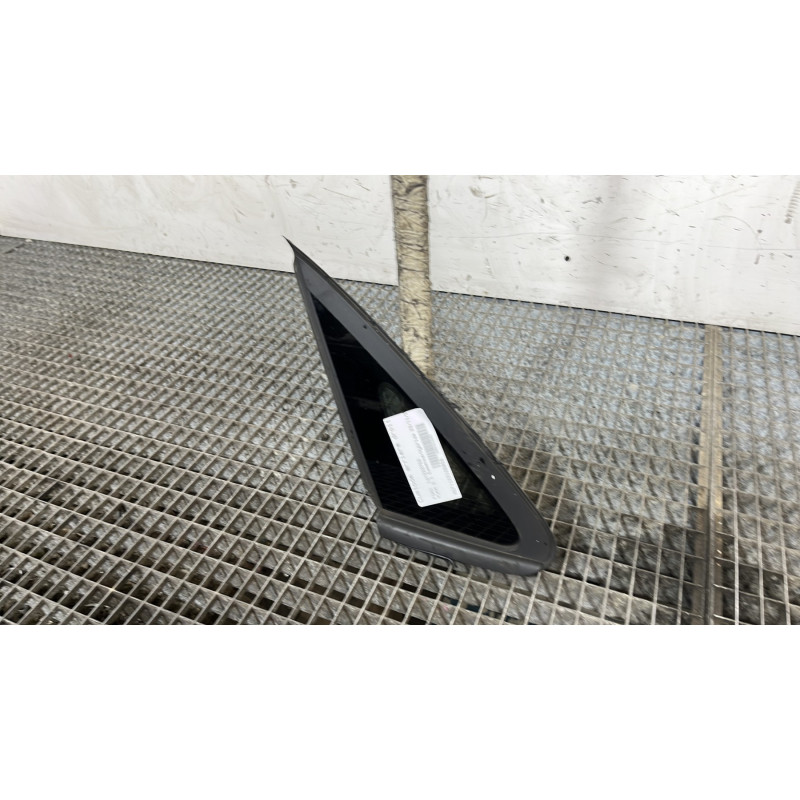 Custode arriere droit FORD PUMA 2 Photo n°3