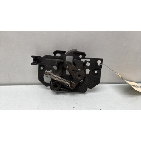 Fermeture de capot FORD PUMA 2 Photo n°1