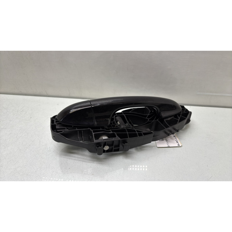Poignee porte arriere droit FORD PUMA 2 Photo n°3