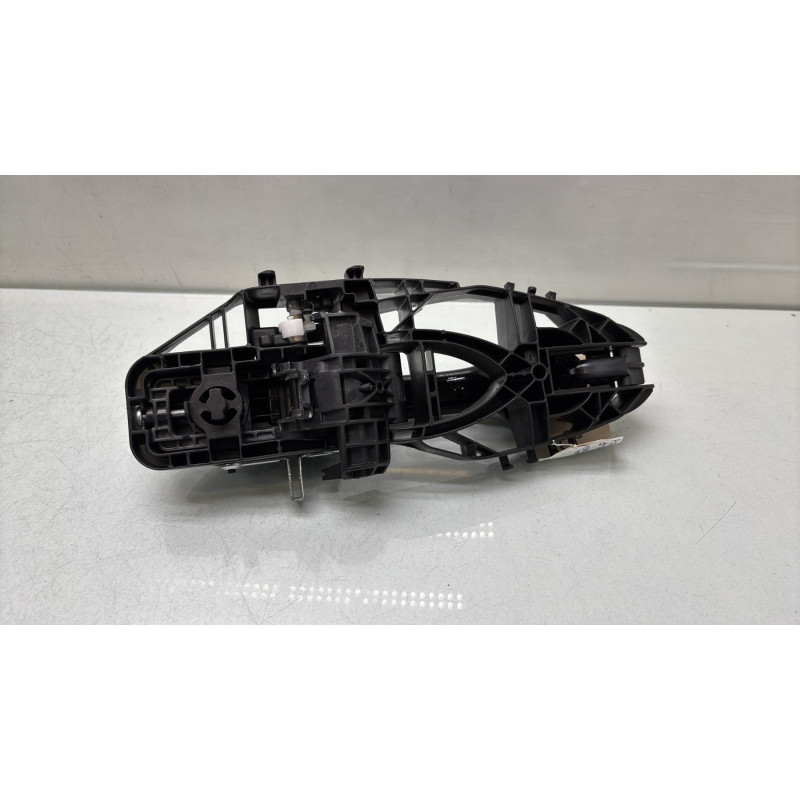 Poignee porte arriere droit FORD PUMA 2 Photo n°4