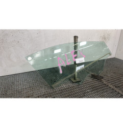 Vitre avant droit FORD PUMA 2