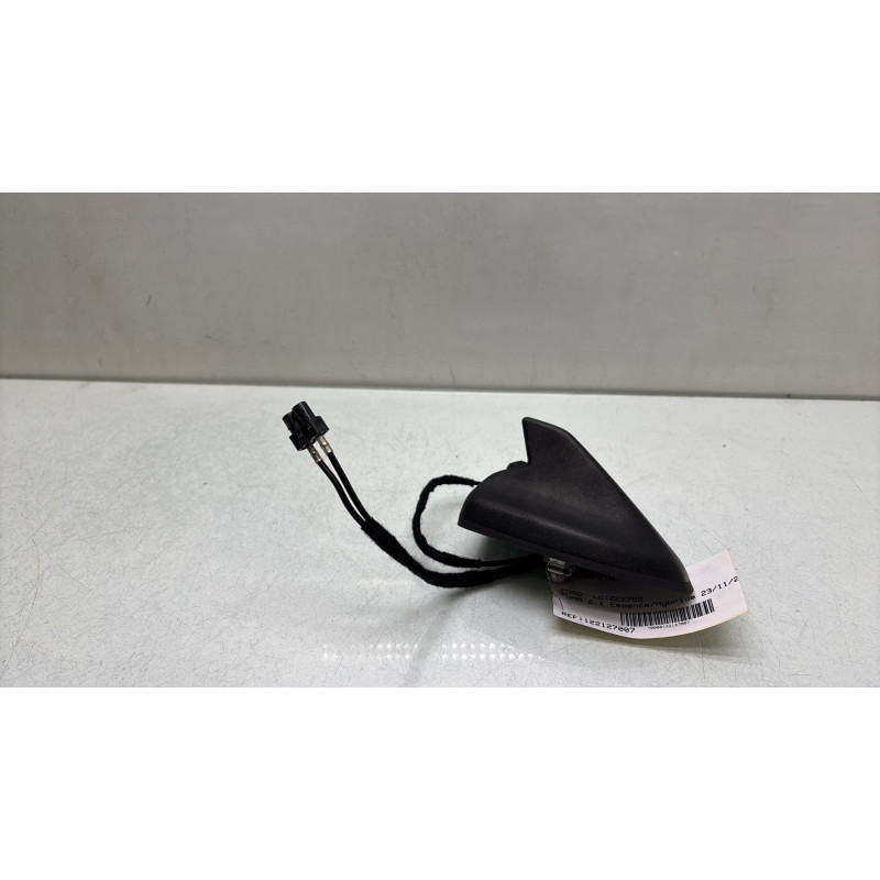 Antenne FORD PUMA 2 Photo n°2