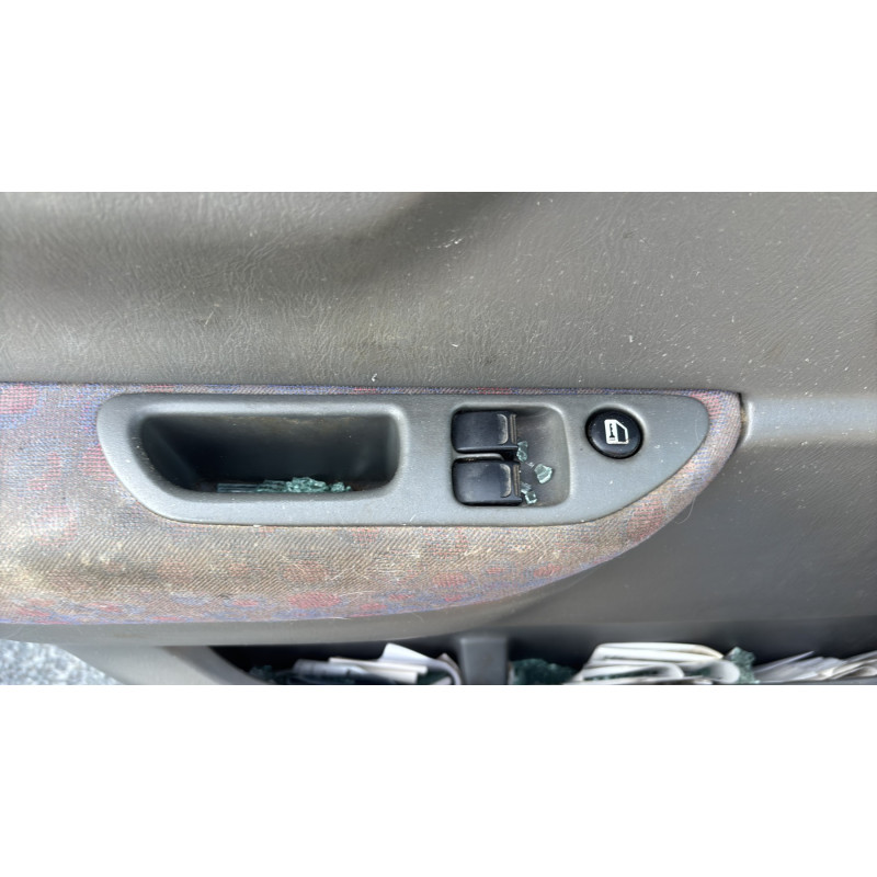 Serrure avant gauche SUZUKI WAGON-R Photo n°15