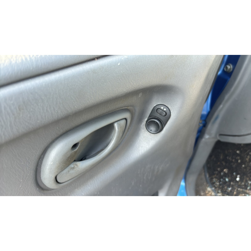 Serrure avant gauche SUZUKI WAGON-R Photo n°16