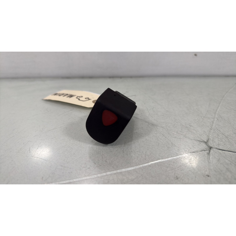Bouton de warning RENAULT KANGOO 1 Photo n°1