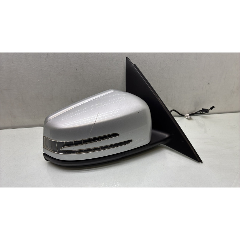 Retroviseur droit MERCEDES CLASSE C 204 Photo n°4