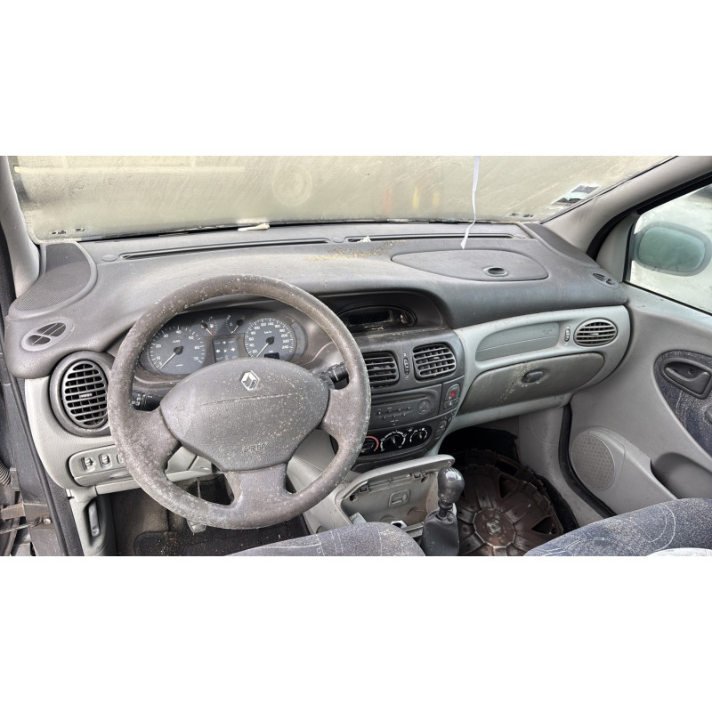 Anti brouillard gauche (feux) RENAULT SCENIC 1 Photo n°19