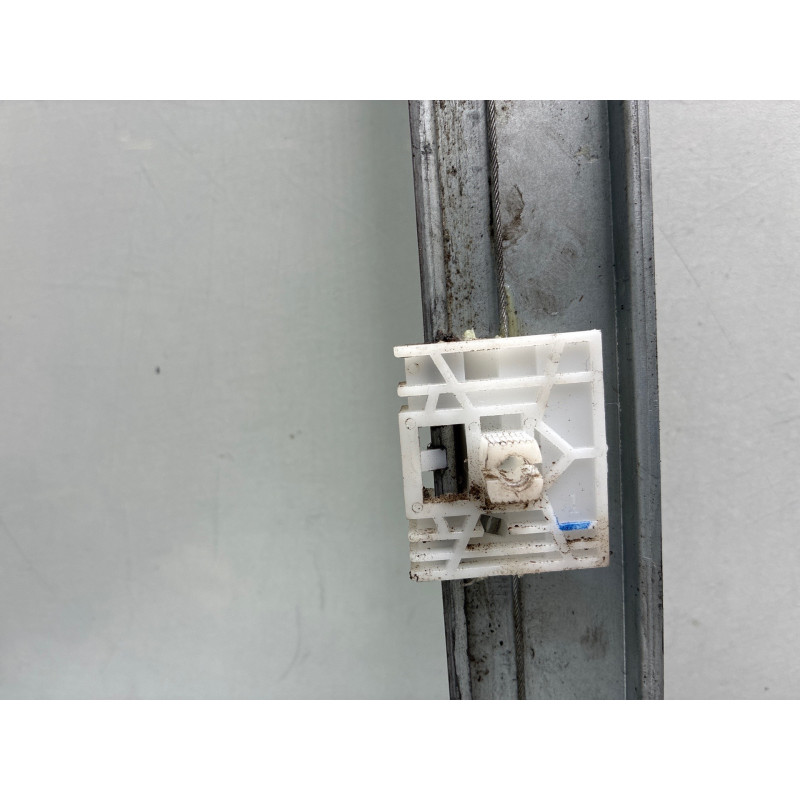 Leve vitre electrique avant droit AUDI A4 2 Photo n°3
