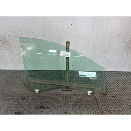 Vitre avant droit RENAULT MEGANE 3 Photo n°1