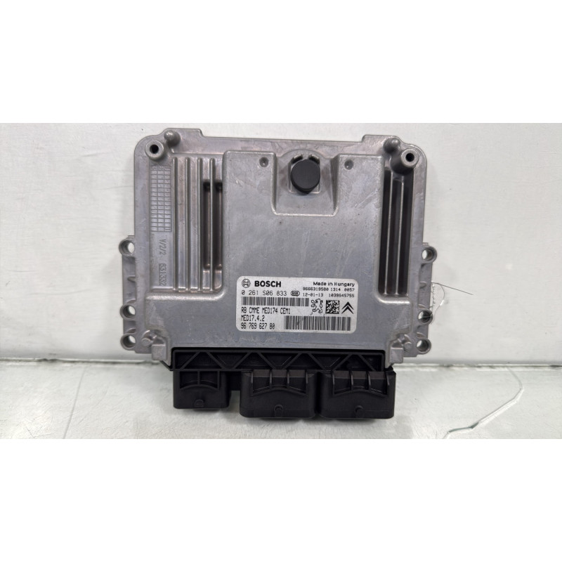 Calculateur moteur CITROEN C5 2 Photo n°1
