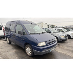Feu arriere stop central CITROEN JUMPY 1
