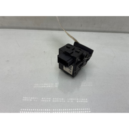 Poignee electrique frein a main AUDI Q2