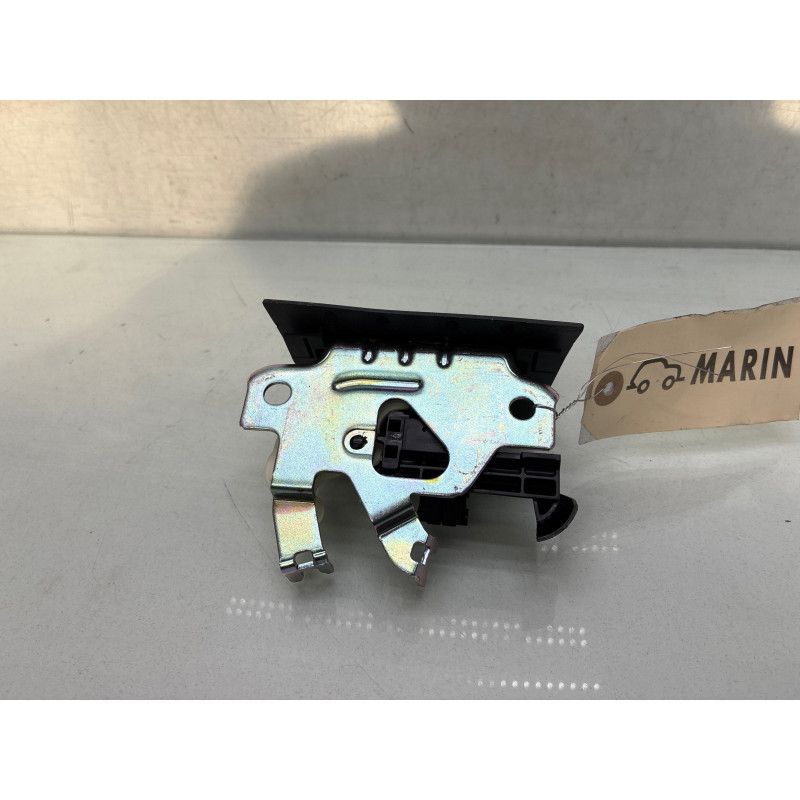 Serrure de coffre AUDI Q2 Photo n°5