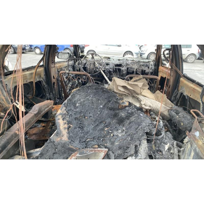 Optique avant principal gauche (feux)(phare) MAZDA 3 1 Photo n°8