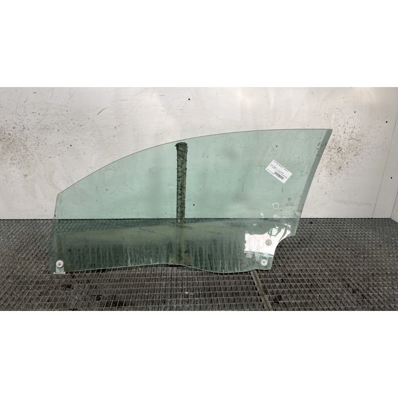 Vitre avant droit ALFA ROMEO GT Photo n°4