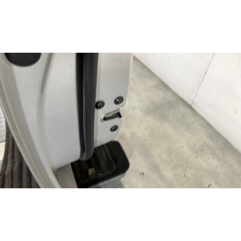 Porte avant gauche OPEL ASTRA J Photo n°3
