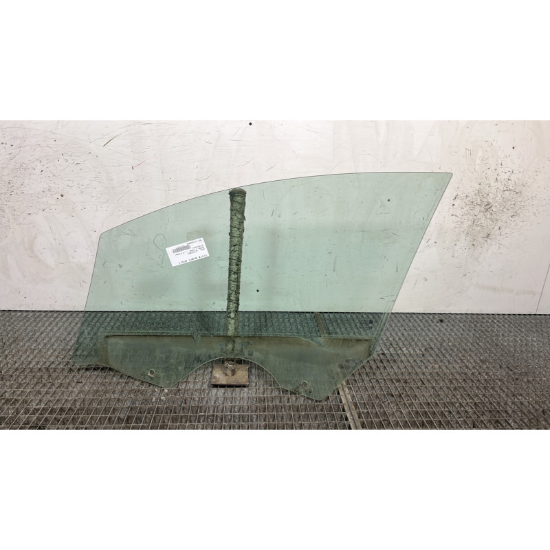 Vitre avant droit OPEL ASTRA J Photo n°4
