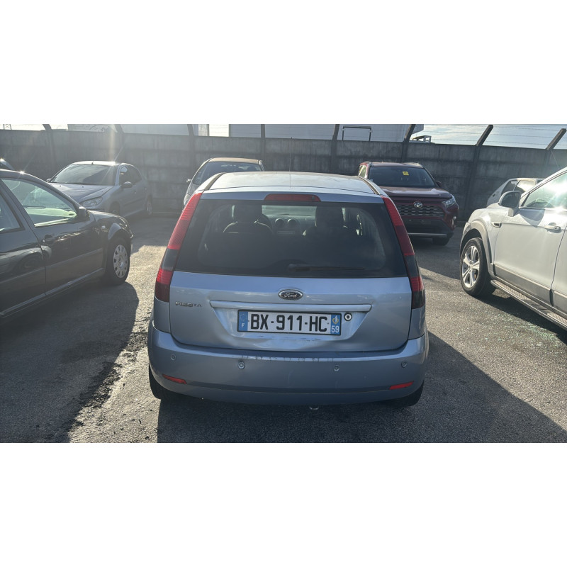 Aile avant droit FORD FIESTA 5 Photo n°9