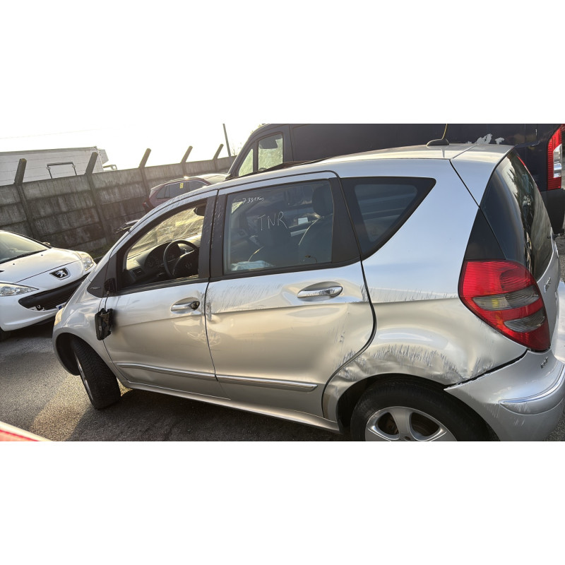 Serrure avant droit MERCEDES CLASSE A 169 Photo n°10