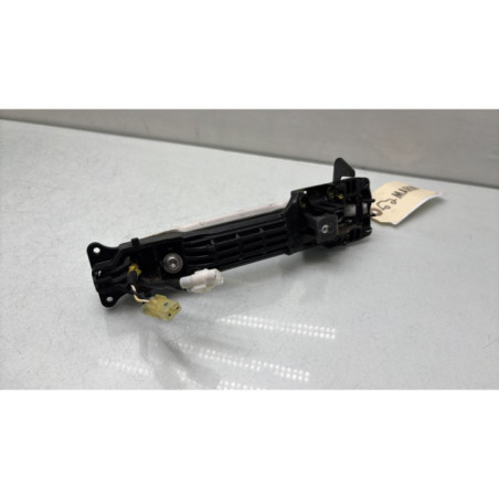 Poignee porte avant droit SUZUKI SWIFT 4