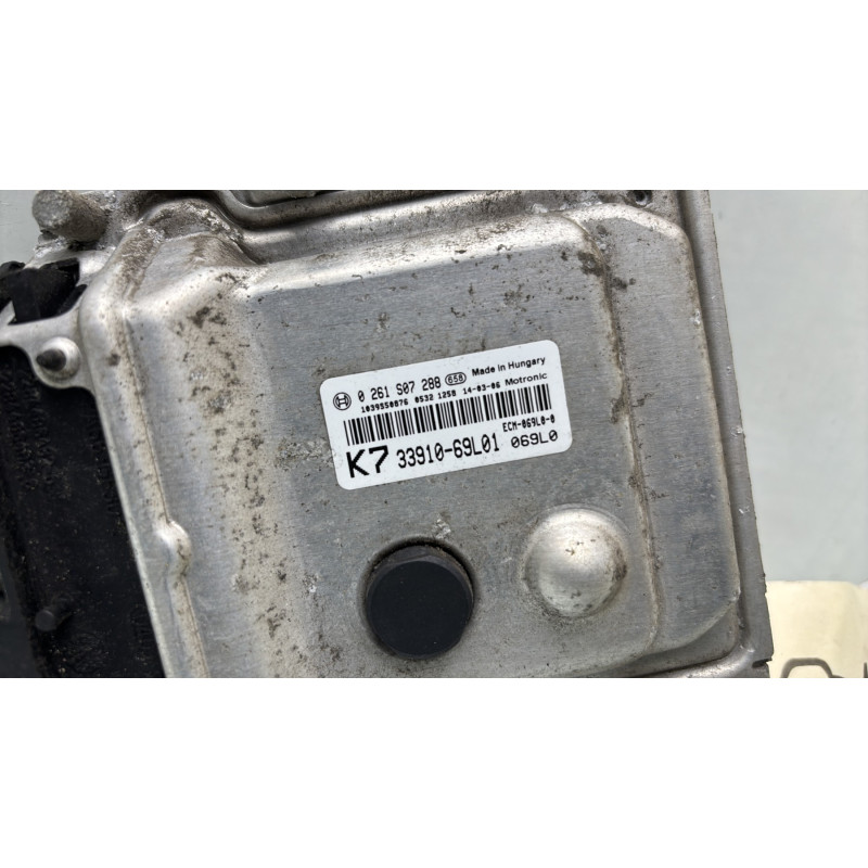 Calculateur moteur SUZUKI SWIFT 4 Photo n°2