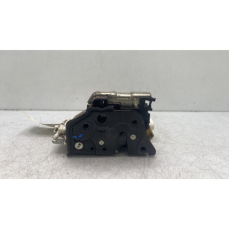 Serrure avant droit AUDI A4 3