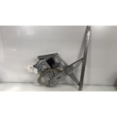 Leve vitre electrique avant droit RENAULT MEGANE 3 Photo n°1