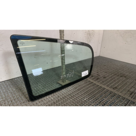 Custode arriere droit VOLKSWAGEN POLO 3