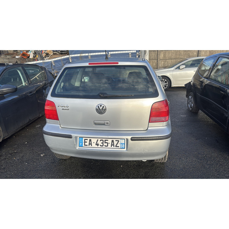 Vitre avant gauche VOLKSWAGEN POLO 3 Photo n°10
