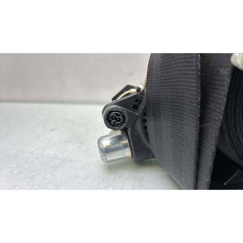 Pretensionneur de ceinture avant droit VOLKSWAGEN POLO 5 Photo n°2
