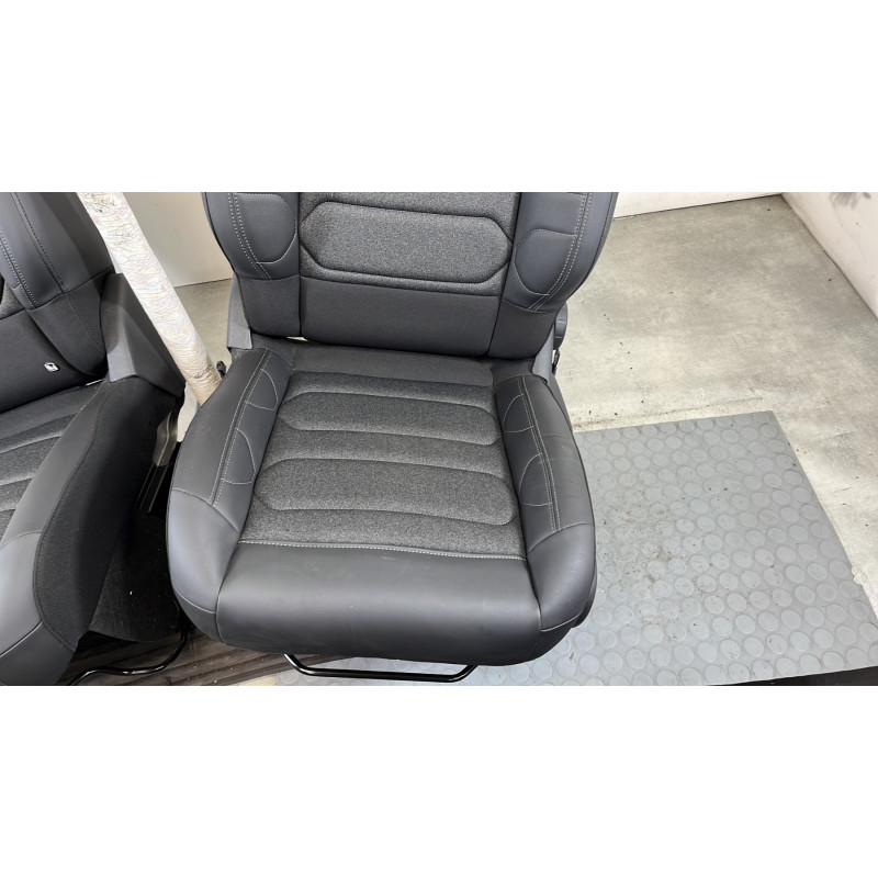 Interieur complet CITROEN C5 AIRCROSS Photo n°4
