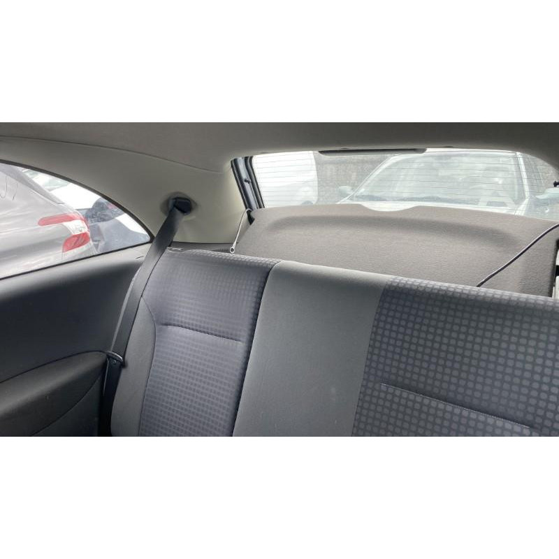 Anti brouillard arriere gauche OPEL CORSA C Photo n°17