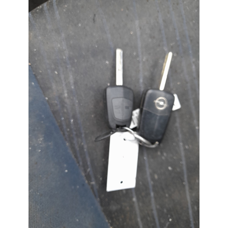 Poignee interieur arriere droit OPEL CORSA D Photo n°19