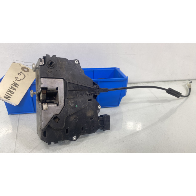 Serrure arriere droit OPEL CORSA D Photo n°1